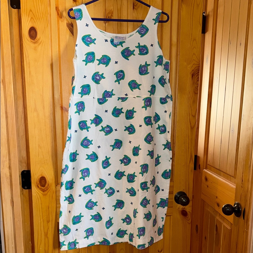 EUC-Fresh produce dress-size large-white with tropical fish-vintage